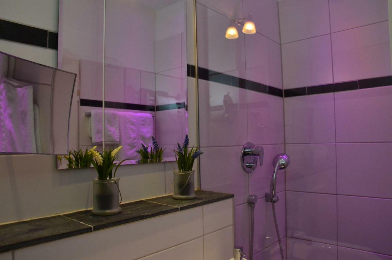 Zentral Gelegen - Stilvolles Appartment In Moabit Берлін Екстер'єр фото